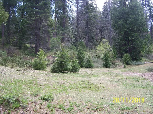 111 Old Yosemite Rd, Oakhurst, CA 93644