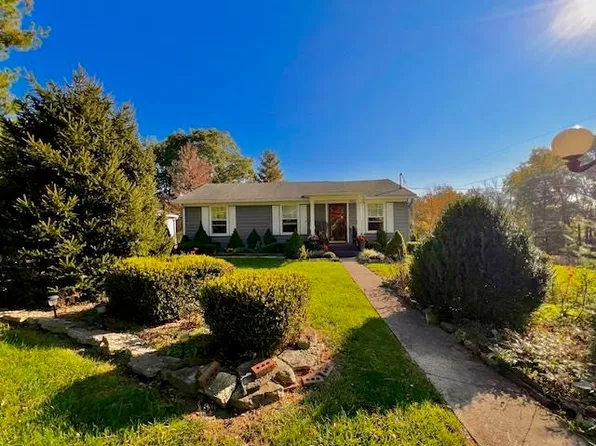 120 S Gabbard Rd, Connersville, IN 47331