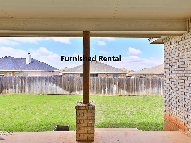 3126 Oakley St — Photo 24