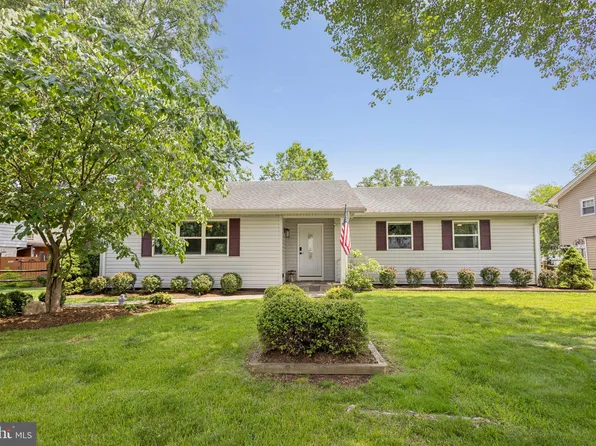 8755 Cather Ave, Manassas, VA 20110