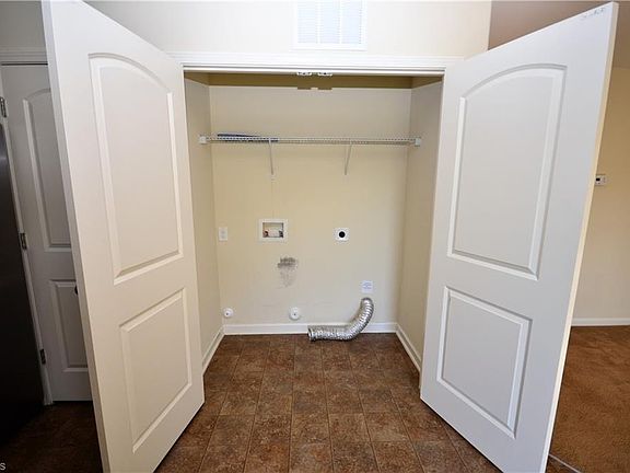 5th image of 4206 Waterlyn Ct