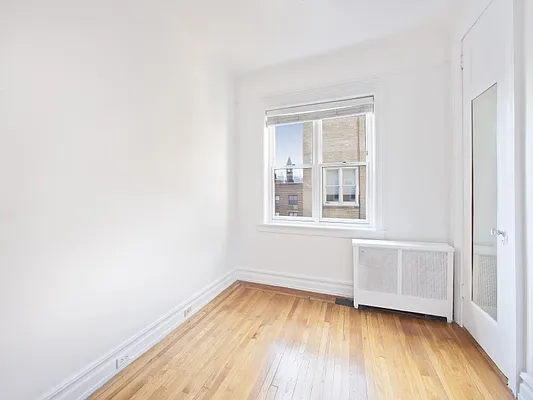 Sold by Sotheby's International Realty | media 3