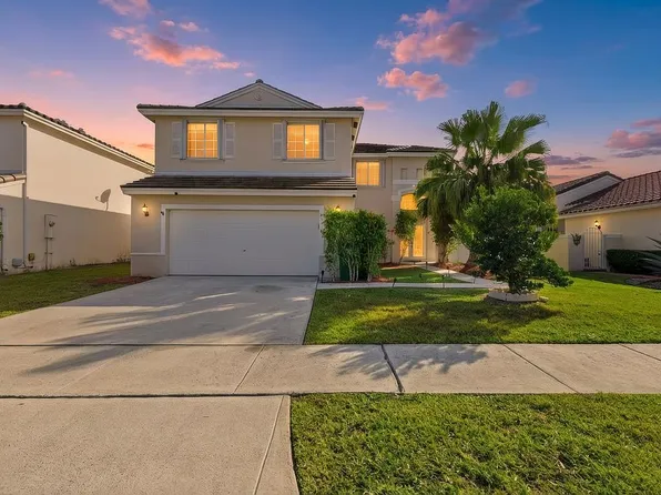 317 SW 191st Ter, Pembroke Pines, FL 33029