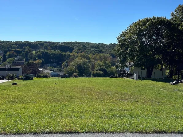 981 Horseman Dr, Auburn, PA 17922