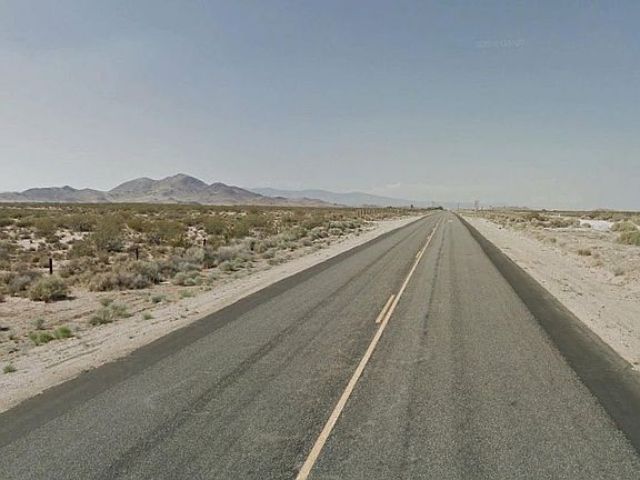 4th image of Sierra Hwy