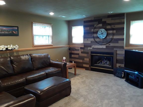 5th image of 4422 Skyview Dr