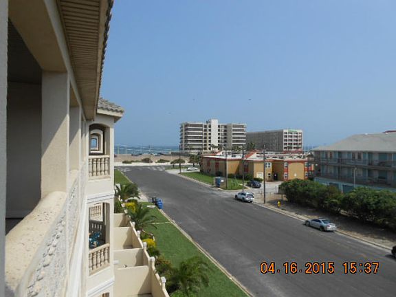 4th image of 14910 Leeward Dr Unit 104