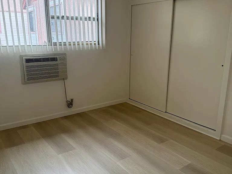 101 E Beacon St #I — Photo 23