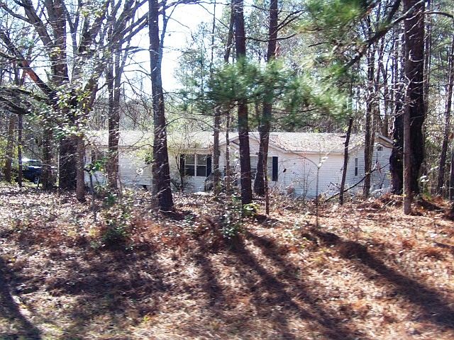 2nd image of 259 Folds Rd