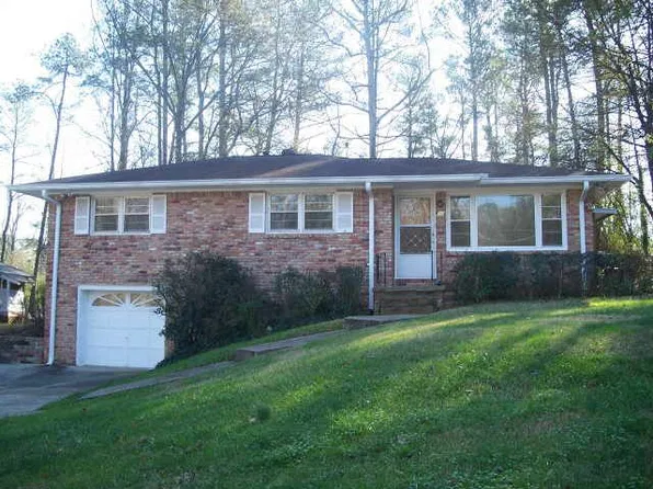 30 McNeal Dr SE, Marietta, GA 30060
