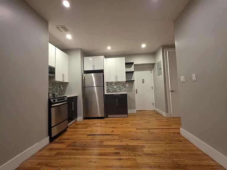 25 Fort Washington Ave #1D — Photo 4