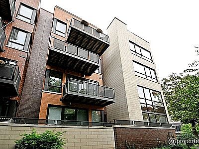 2nd image of 2259 W Wabansia Ave APT 409