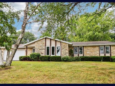 685 Oak DRIVE, Jefferson, WI, 53549