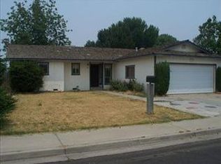 411 Clark St, Turlock, CA 95380