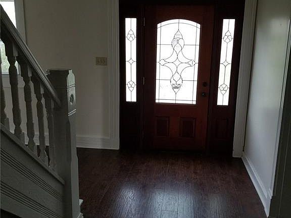 3rd image of 131 Lafayette Ave