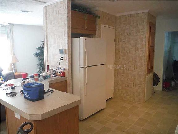 3rd image of 1326 Skyview Blvd
