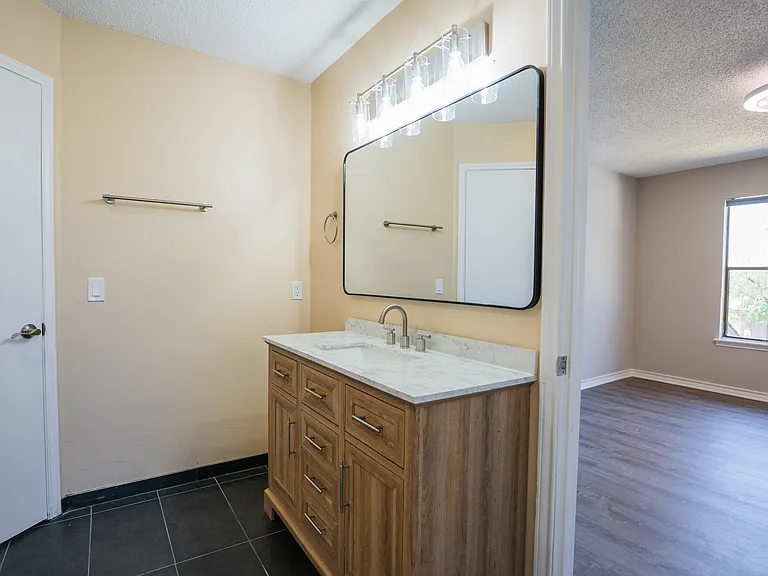 9914 Ardash Ln — Photo 19