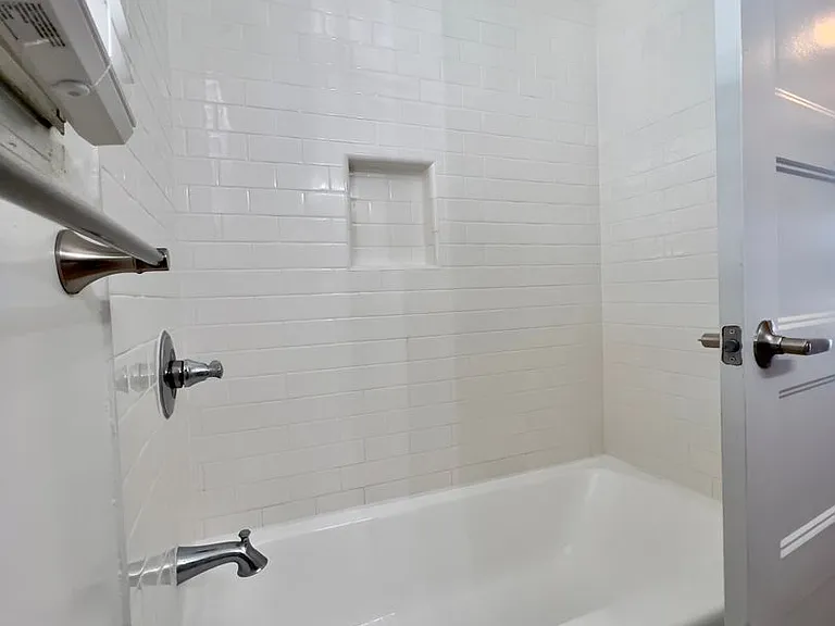 1142 1st Street — Photo 11