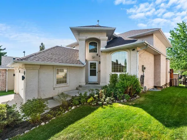 28 N Mount Norquay Gate SE, Calgary, AB T2Z 2R3