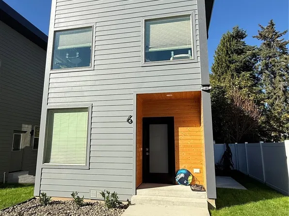 1034 9th Street #6, Wenatchee, WA 98801