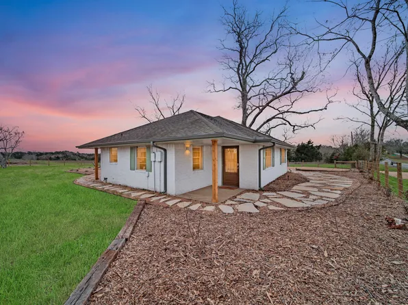 9252 Fm 949, Cat Spring, TX 78933