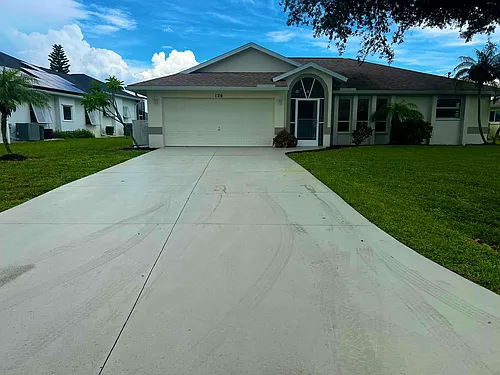 126 Broadmoor Ln Photo 1