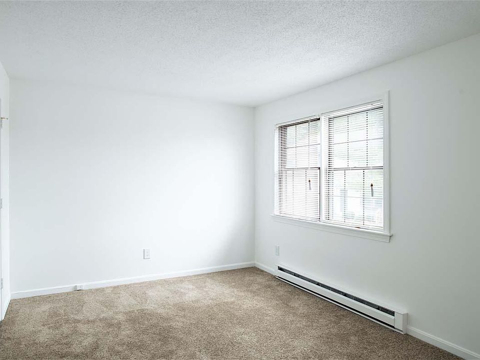 Sturbridge Meadows 90 Hall Rd Sturbridge MA Zillow