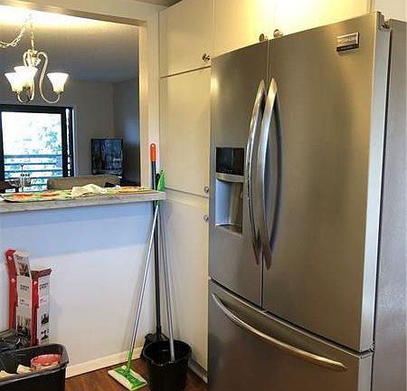 4th image of 10442 Sunrise Lakes Blvd APT 212