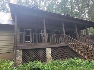 221 Bridgewood Dr SE, Conyers, GA 30094
