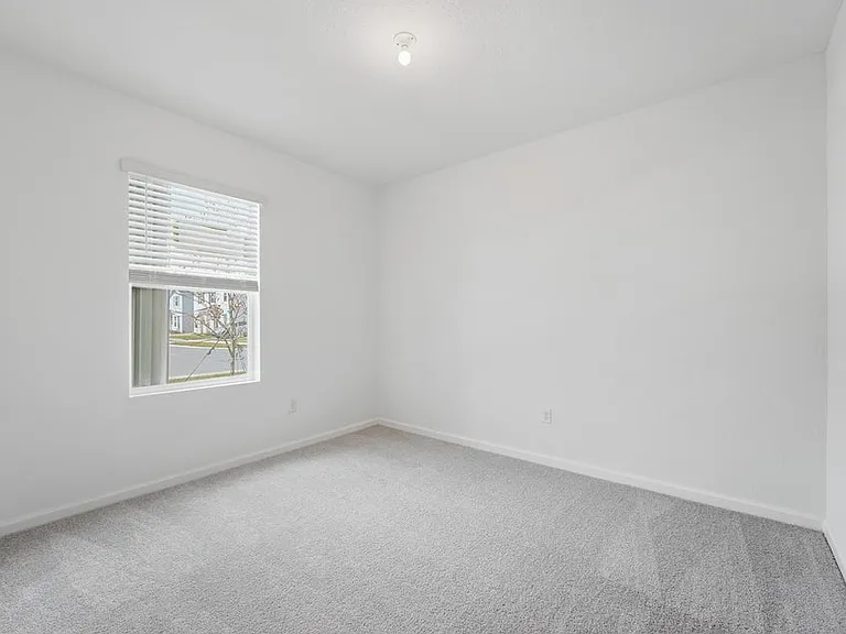 10485 NW Suncrest Loop — Photo 5