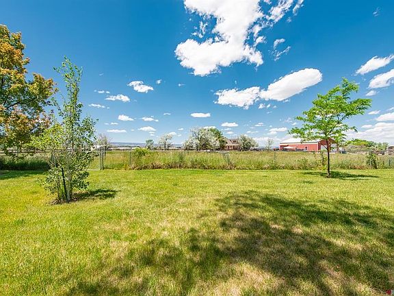 2nd image of 2133 6450 Road