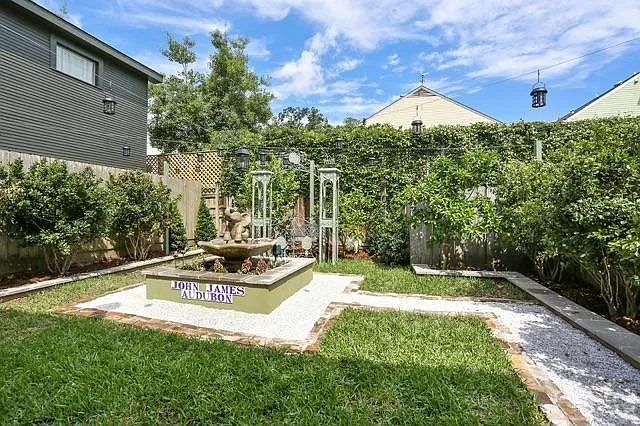 332 Walnut St — Photo 17