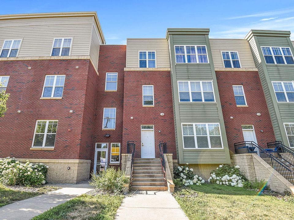 1st image of 1776 Maryland Ave E APT 109