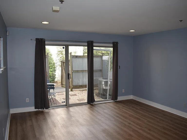 2079 Atherton Heights Ln — Photo 7