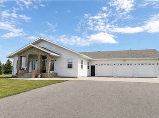 104 Whitetail Ct SE, Devils Lake, ND 58301