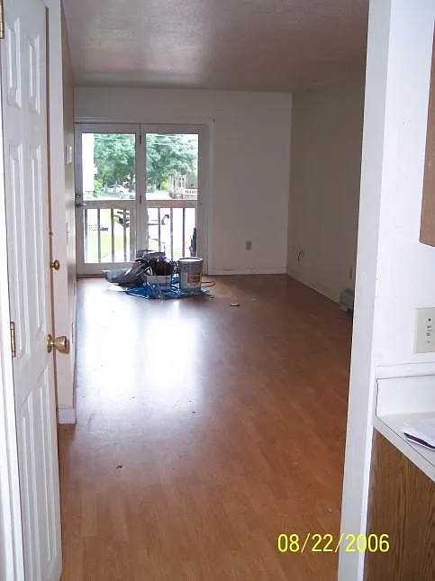 200 Maple Street & — Photo 4