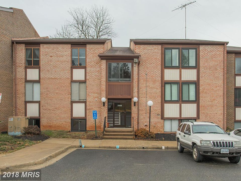 1st image of 3109 Buccaneer Ct APT 001