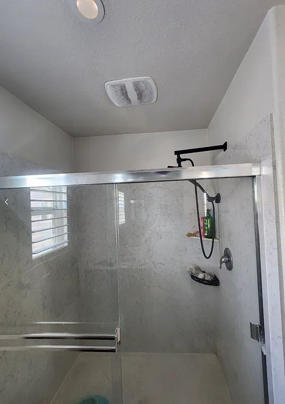 4 bed, 2.5 bath, 1811 sqft, $1,300 — Photo 3