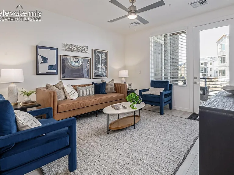 2232 Arikaree Hts #305 — Photo 14
