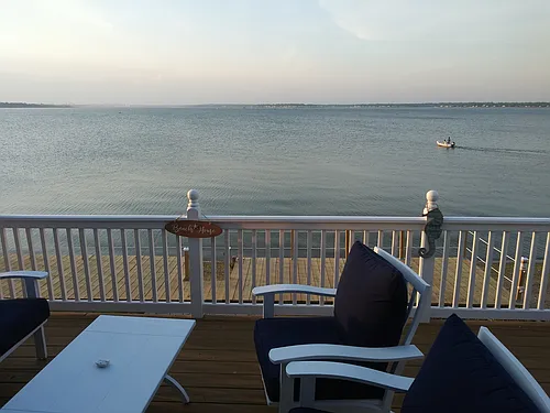 244 Shawomet Ave Photo 1