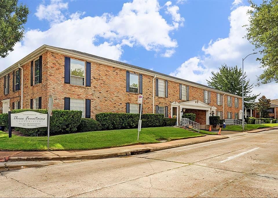 1st image of 2101 Fountain View Dr APT 14G