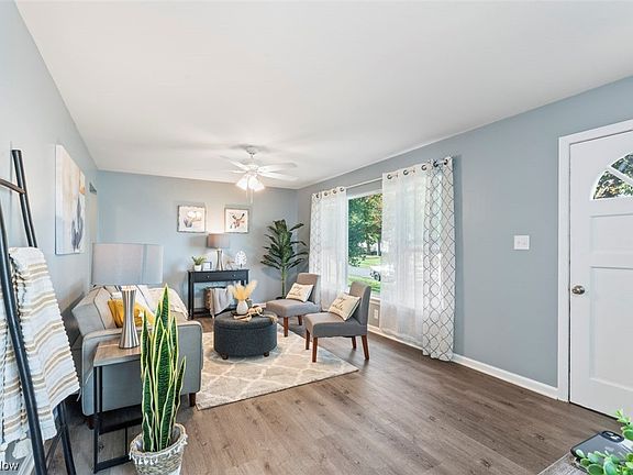 5th image of 3217 Quentin Dr