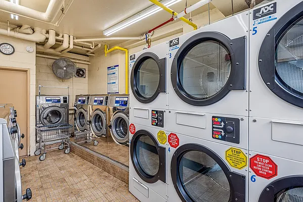 Sold by Sold By Bart Real Estate Partners inc | media 69