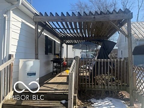 5th image of 313 N Mill St