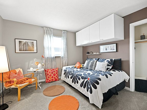 3rd image of 41 Patterson Village Dr #92-2