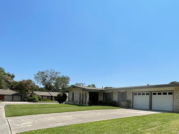 2nd image of 10403 ROCKLAND DR