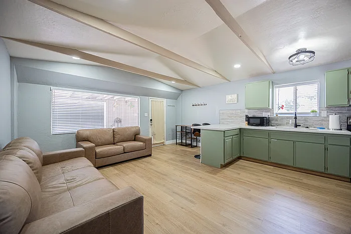 1221 E Highland Ave #3 — Photo 6