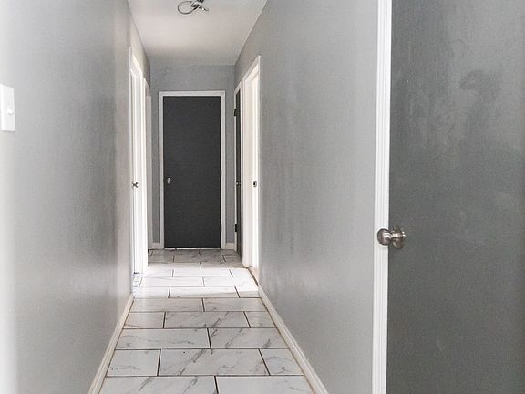 5th image of 1203 Highland Ave