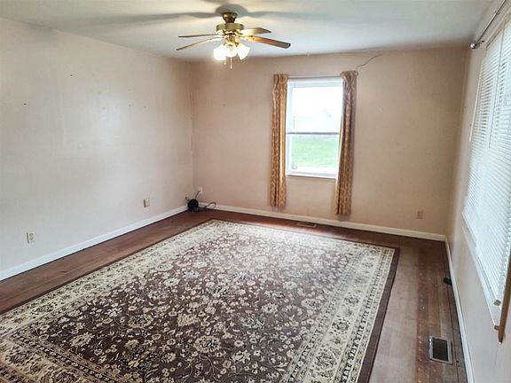2nd image of 4204 Bath Rd