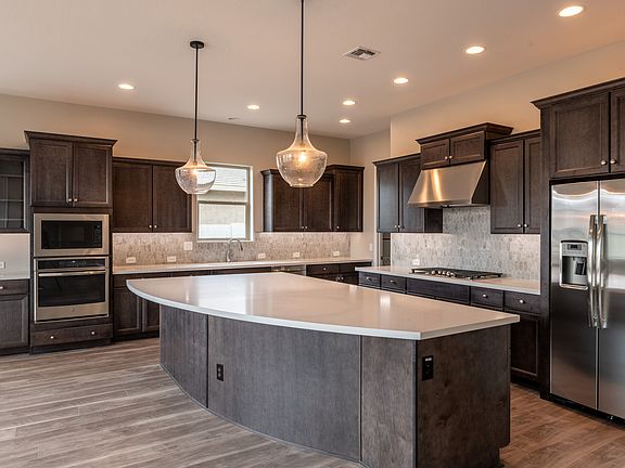 4th image of 10321 E Alpha Ave